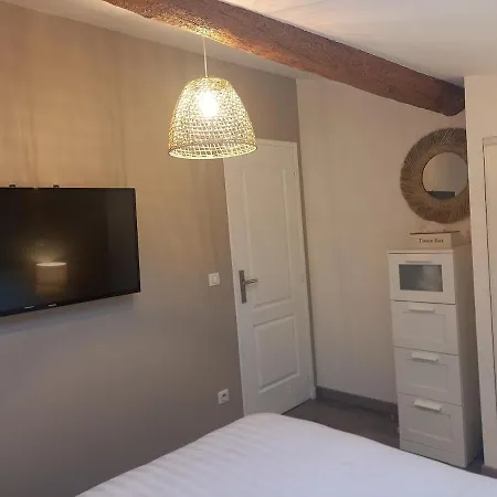 Apartment Belle Maison De De 140 M2 *